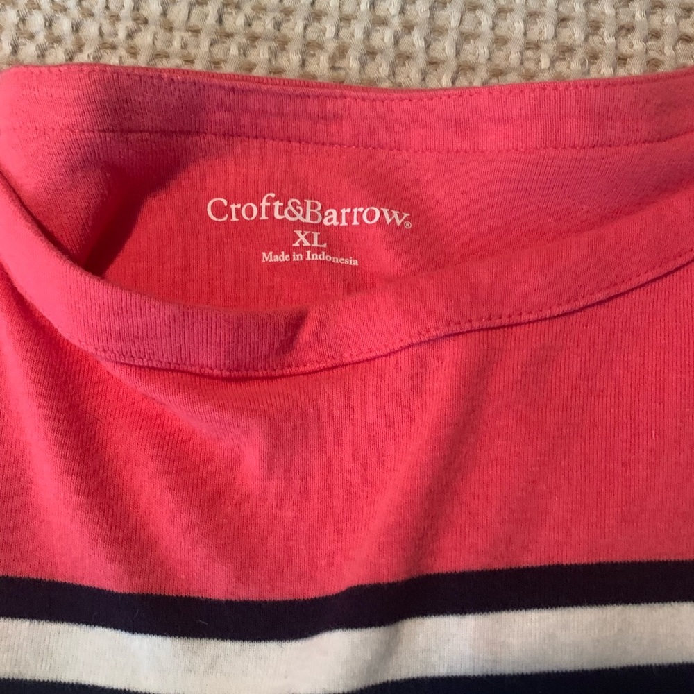 Boat neck shirt
